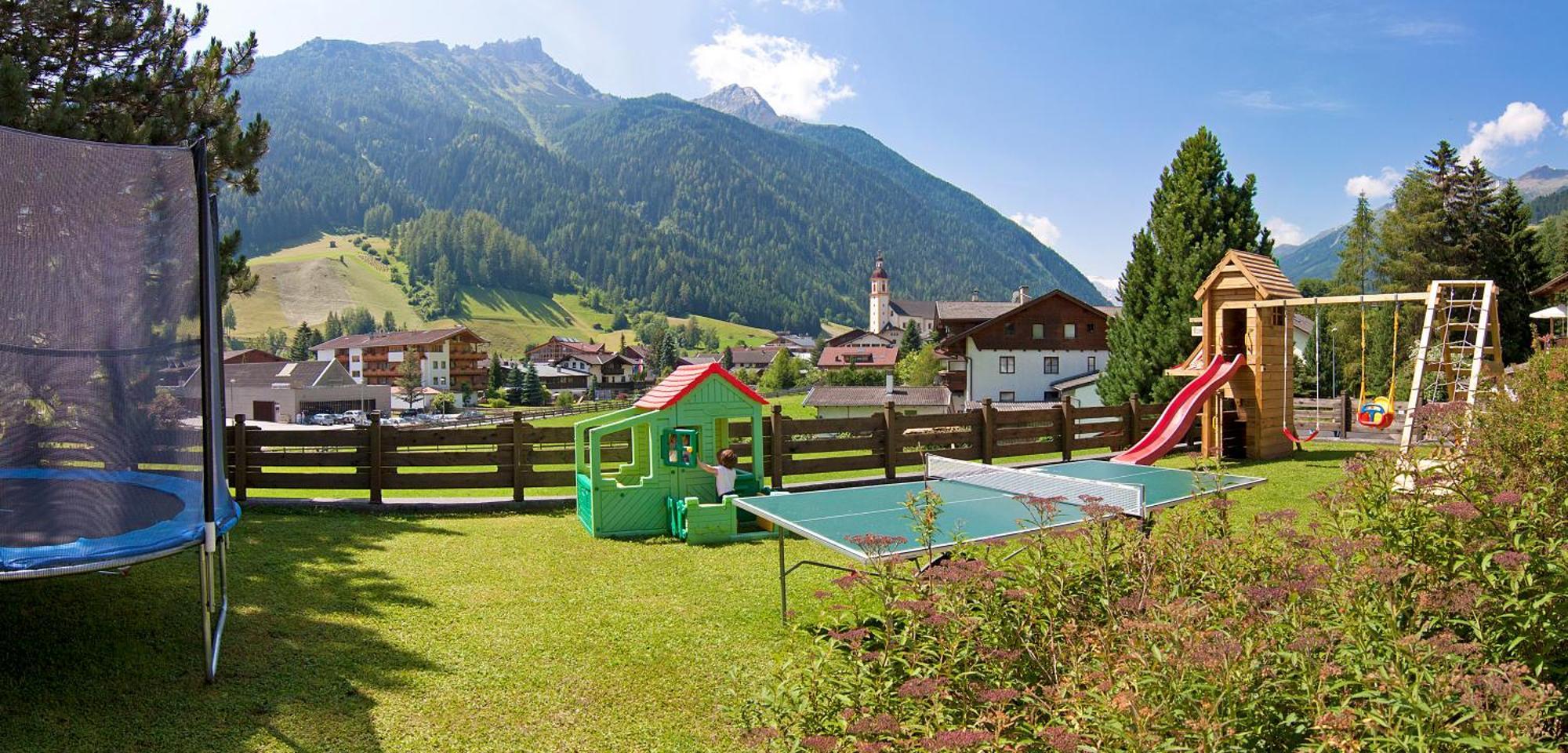 Pension Sonnleitn Neustift im Stubaital Exterior photo